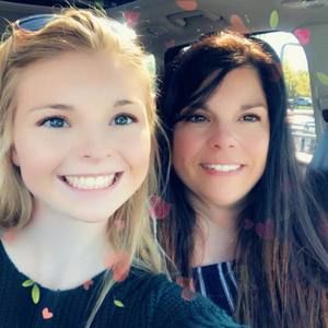 Meet your Posher, Julie